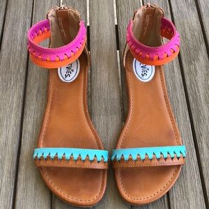 Multicolored sandals